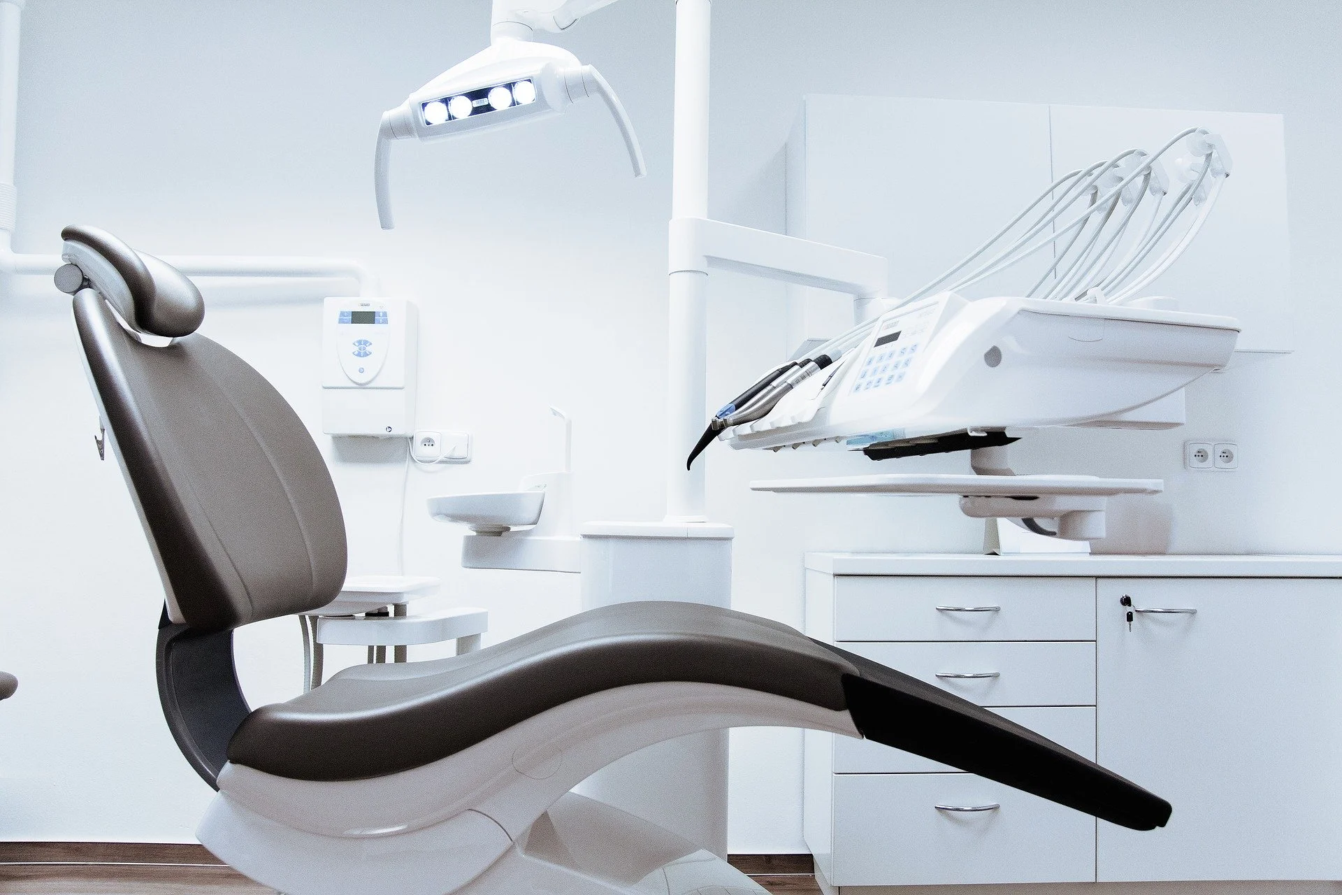 Knochenaufbau bei Implantaten